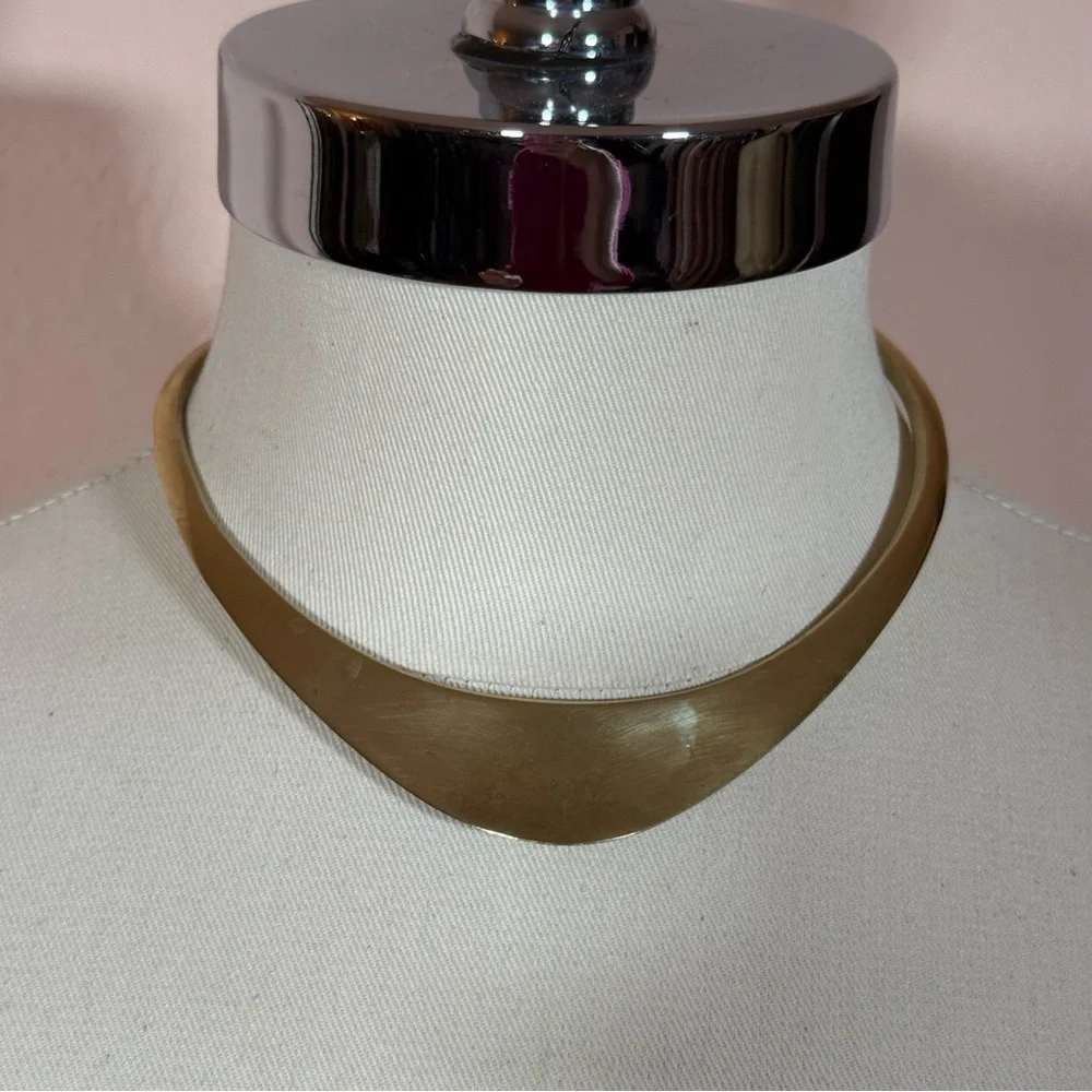 VIntage 1960 '70 MCM Modernist deco gold Brass Minimalist Choker Collar Necklace - Picture 7 of 17